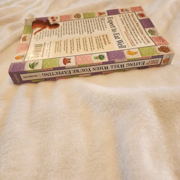 Pre-Owned, What to Expect: Eating Well When You're Expecting, (Paperback) - Picture 4 of 5